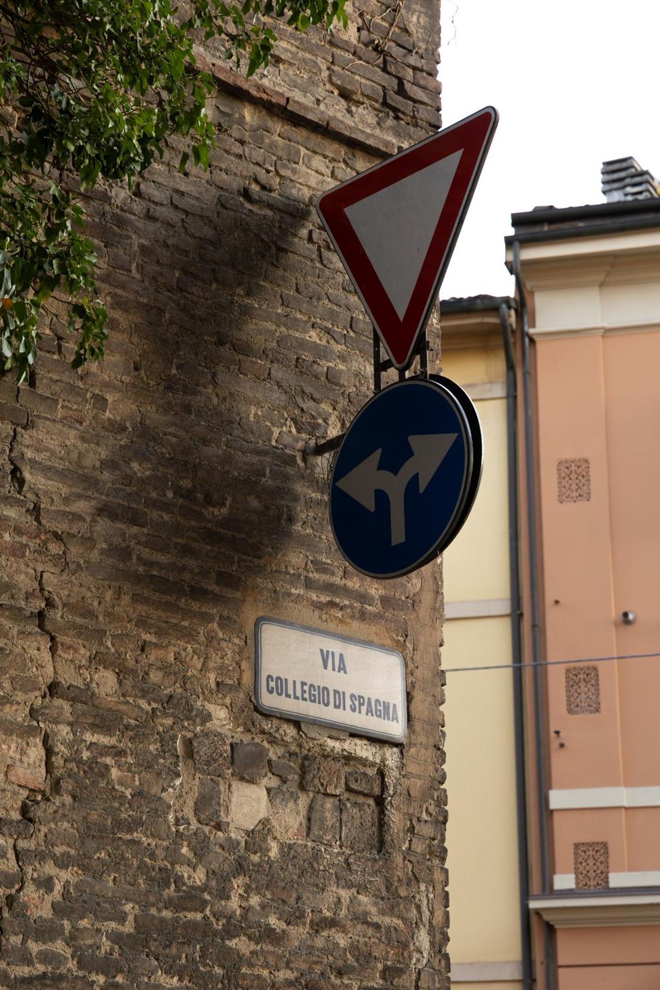 Collegio Di Spagna 13 Bologna Eksteriør billede