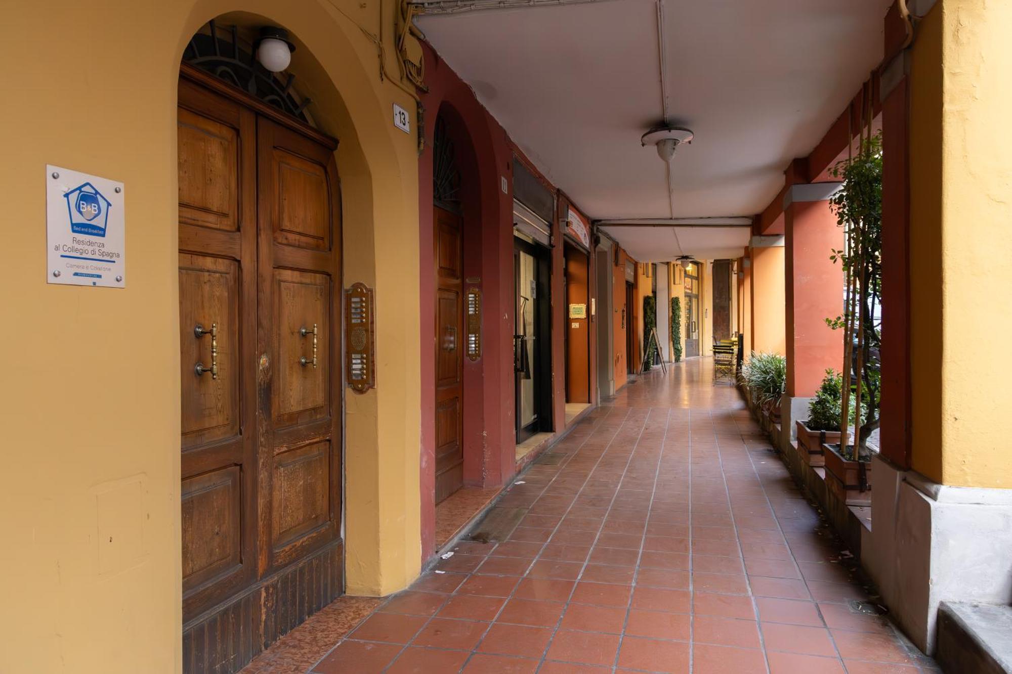 Collegio Di Spagna 13 Bologna Eksteriør billede